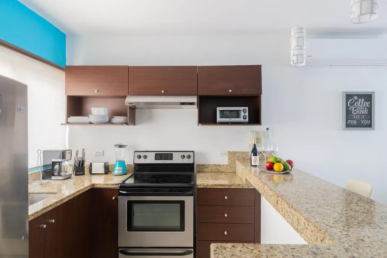 Phenomenal Combo Of 2 Separate Ph 1 In Playa Del Carmen With Private Jacuzzi, Chic Amenities, Gym And 2 Rooftops 0*,